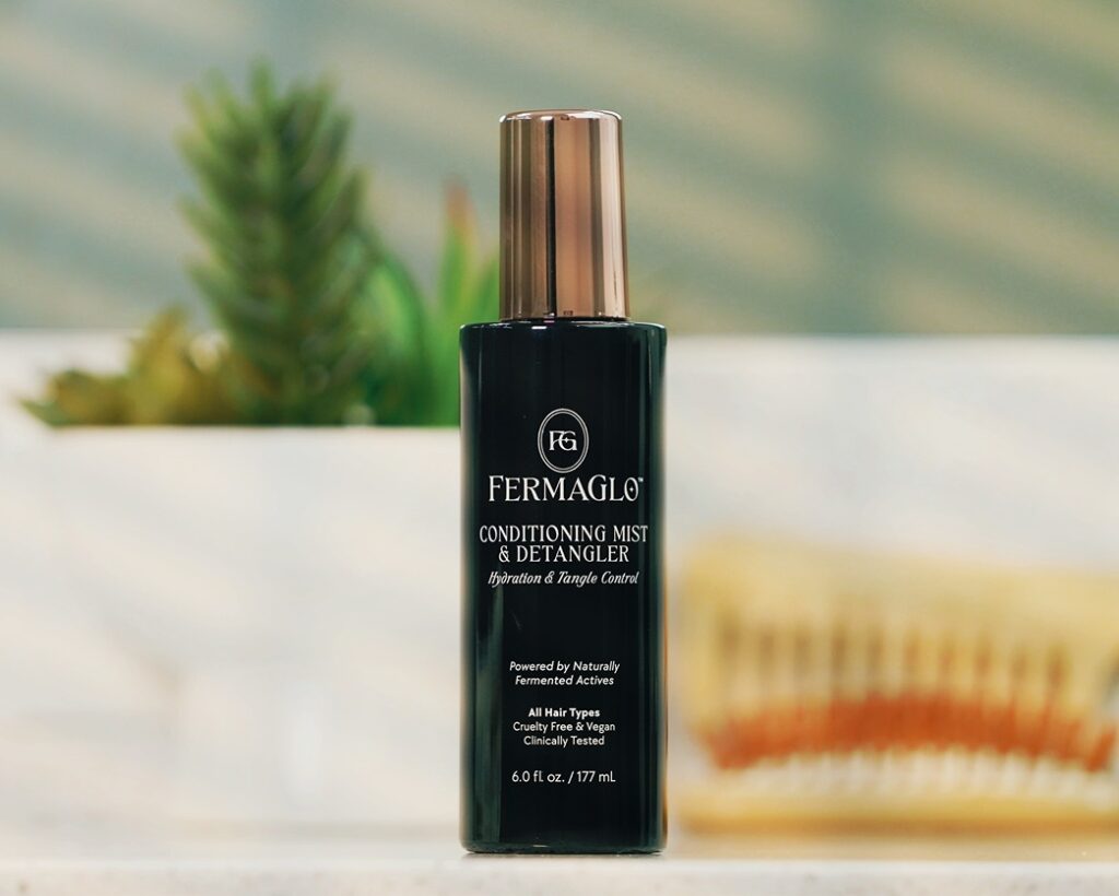 Organic hair care - conditioning mist detangler